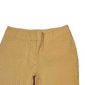 NY & CO yellow capris with white polka dots